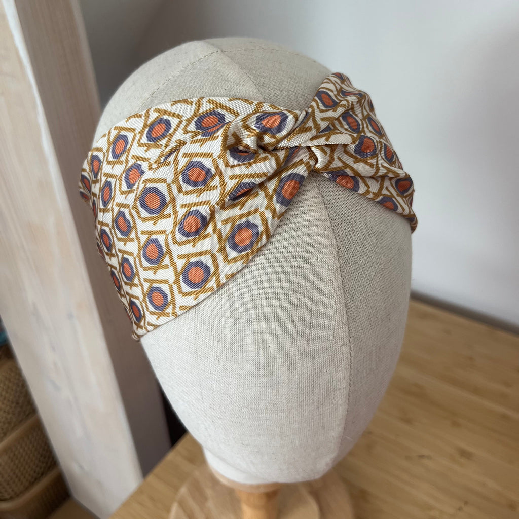 Bandeau Torsadé Mireille Airwrap i.d Beige Fraise - HauteCoutureParis